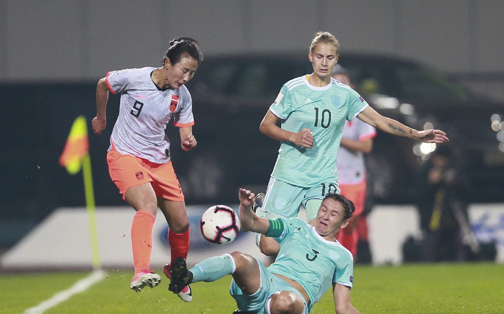 关于俄罗斯女足-力克罗地亚晋级十六强的信息